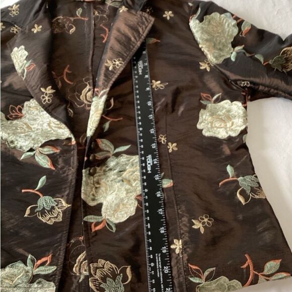 Reuma Sachs Suit Women’s Size Medium Color Brown 2 pc Floral Jacket Plain Skirt - Picture 12 of 13